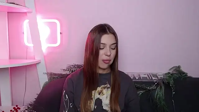 MilanaAngelAs online show from February 7, 5:55 am