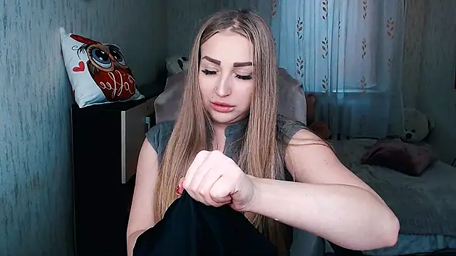  KittyBoo online show from January 6, 11:14 am