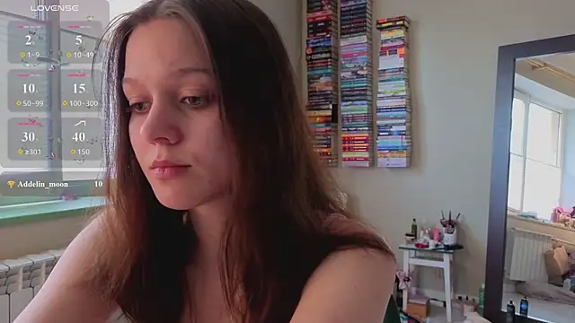 Snapshot of Addelin_Moon chatting on June 15, 2:52 pm Addelin Moon online show from June 15, 2:52 pm