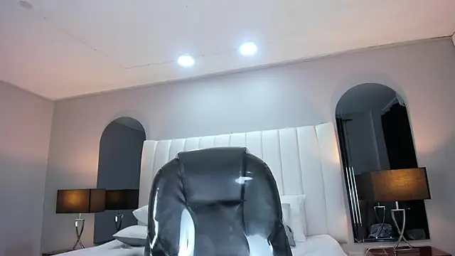 vanity sex online show from December 21, 11:55 am