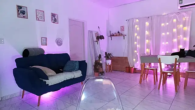 Snapshot of Melisa_cream chatting on September 15, 2:44 am Melisa cream online show from September 15, 2:44 am