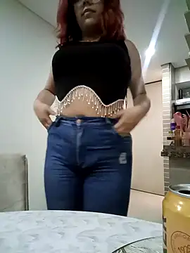 Snapshot of Rousse_Collinss chatting on February 9, 1:44 am Rousse Collinss online show from February 9, 1:44 am