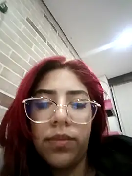 Snapshot of Rousse_Collinss chatting on March 2, 4:28 am Rousse Collinss online show from March 2, 4:28 am