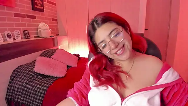 Rousse Collinss online show from December 22, 1:08 pm