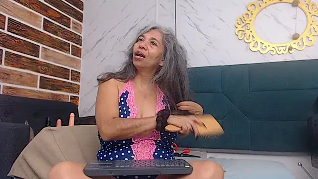 chanel grant online show from November 30, 1:48 pm