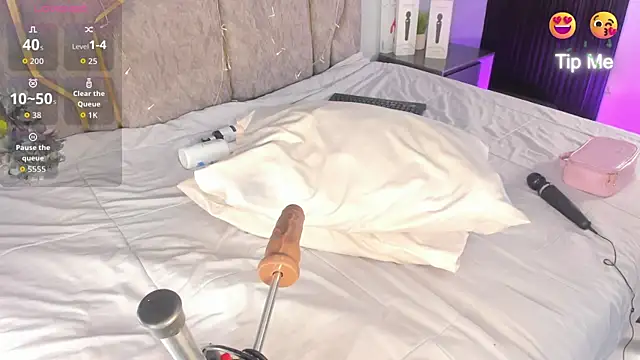 Katejordan online show from December 15, 8:35 pm