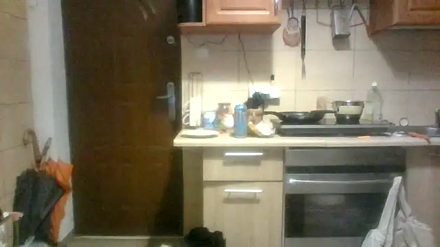 Snapshot of _xPani_x2 chatting on December 12, 2:33 pm  xPani x2 online show from December 12, 2:33 pm