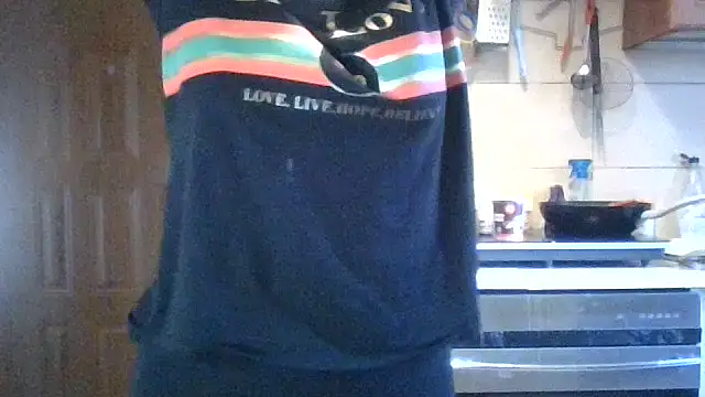 Snapshot of _xPani_x2 chatting on September 17, 10:06 am  xPani x2 online show from September 17, 10:06 am