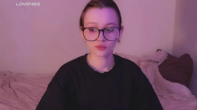 Snapshot of yourconcept chatting on February 6, 2:48 pm yourconcept online show from February 6, 2:48 pm