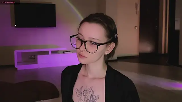 Snapshot of yourconcept chatting on March 6, 7:32 pm yourconcept online show from March 6, 7:32 pm