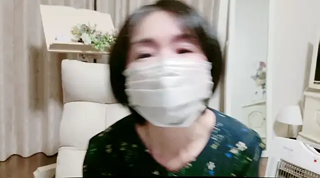 Snapshot of xxArisaxx chatting on February 24, 12:59 pm xxArisaxx online show from February 24, 12:59 pm