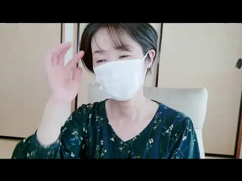 xxArisaxx online show from April 19, 6:13 am