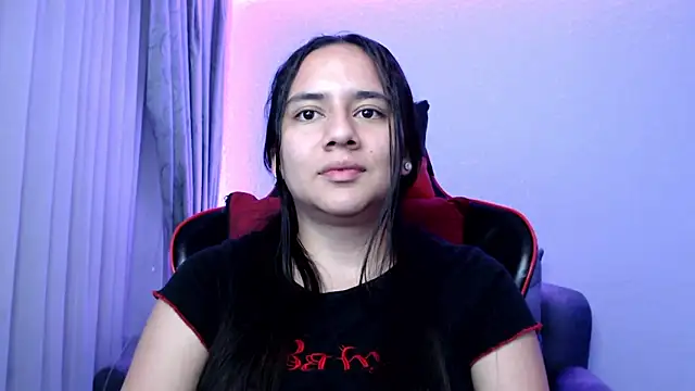 Lexyevans online show from December 26, 2:44 am