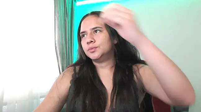 Lexyevans online show from January 28, 7:32 pm