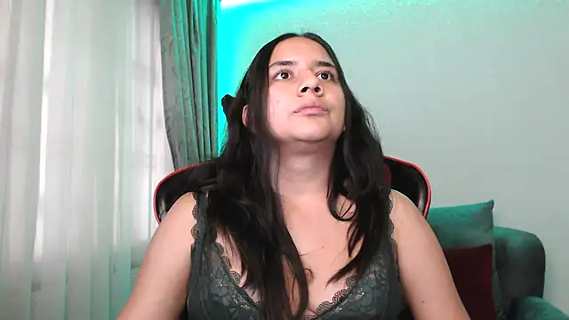 Lexyevans online show from January 28, 10:34 pm