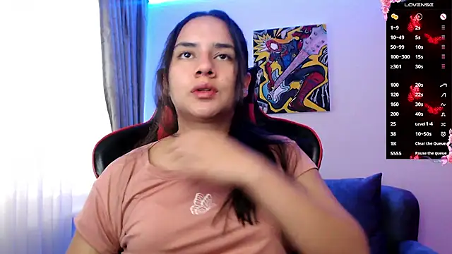 Lexyevans online show from February 27, 7:04 pm