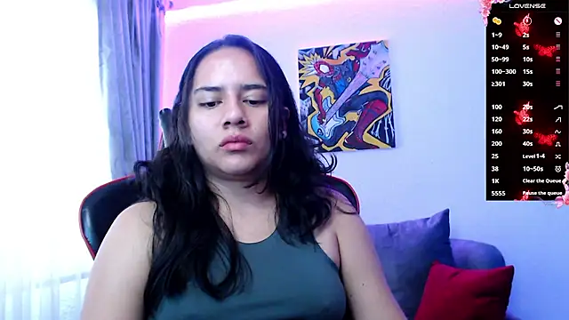 Lexyevans online show from March 2, 6:40 pm