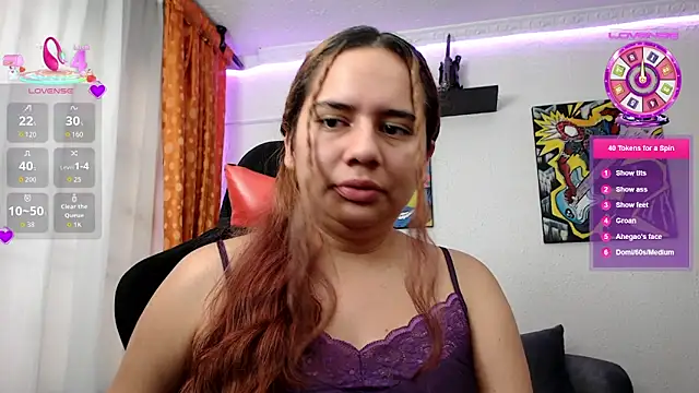 Lexyevans online show from October 13, 9:15 pm