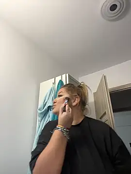 AllysonK online show from January 21, 8:52 am