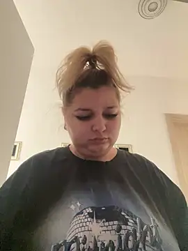 AllysonK online show from February 7, 10:29 am