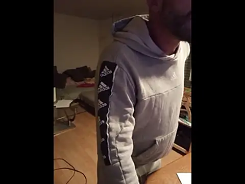 Snapshot of rosaeichel chatting on February 5, 11:42 pm rosaeichel online show from February 5, 11:42 pm