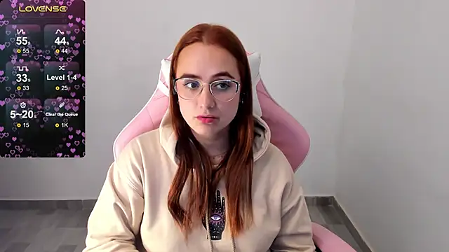 maryluna95 online show from December 14, 7:29 am