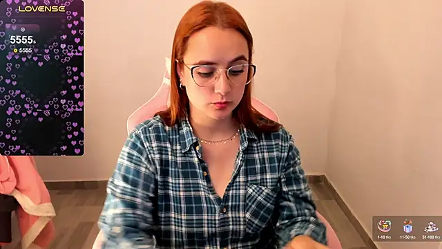 maryluna95 online show from December 28, 1:18 am