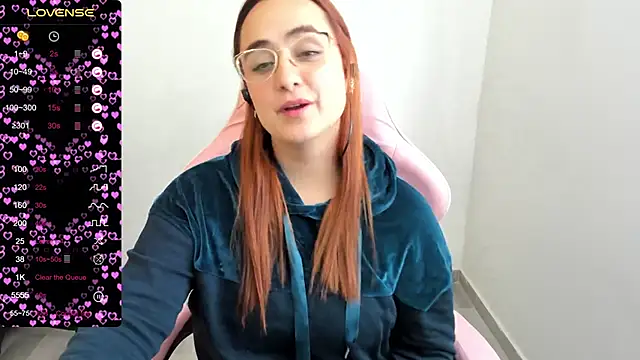 maryluna95 online show from February 25, 9:57 pm