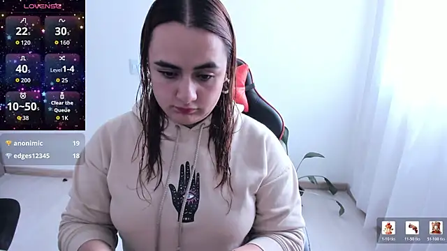 maryluna95 online show from April 21, 6:55 pm