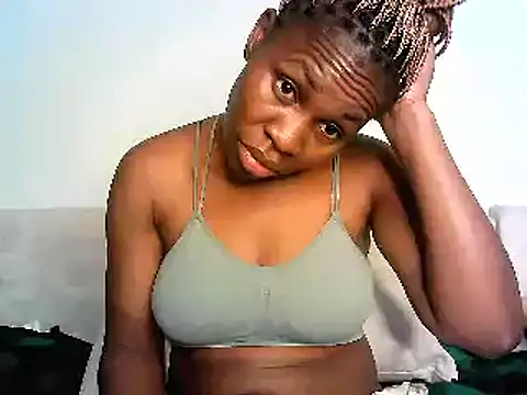 Snapshot of lisaa544 chatting on February 13, 2:56 am lisaa544 online show from February 13, 2:56 am