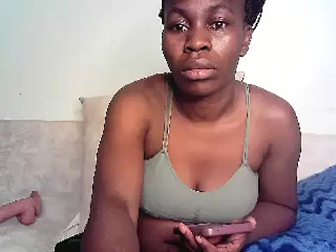 Snapshot of lisaa544 chatting on March 10, 6:05 am lisaa544 online show from March 10, 6:05 am