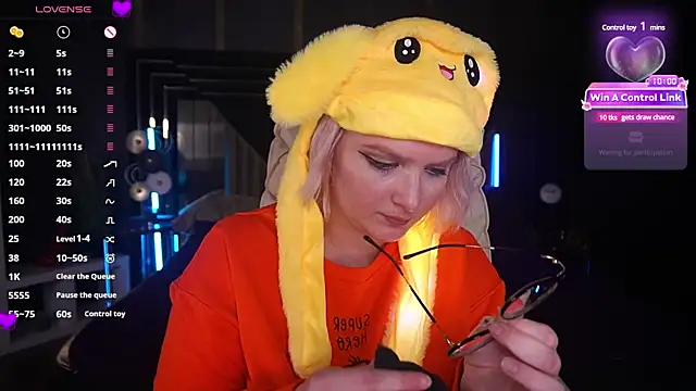 CoolTatis online show from January 15, 9:20 pm