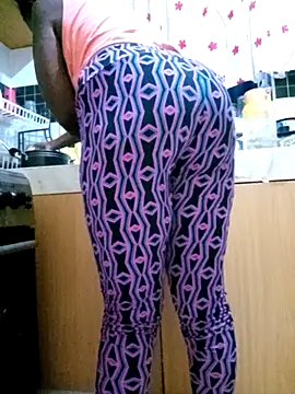 zainabsmile online show from November 1, 6:43 pm