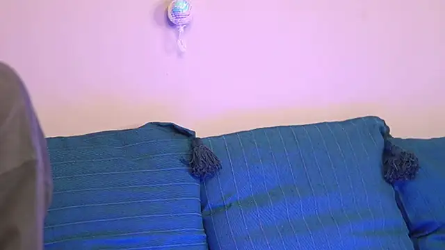 Snapshot of BritneyHudson chatting on November 25, 5:18 am BritneyHudson online show from November 25, 5:18 am