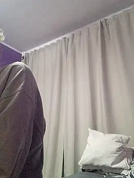 Snapshot of BritneyHudson chatting on November 26, 2:12 am BritneyHudson online show from November 26, 2:12 am