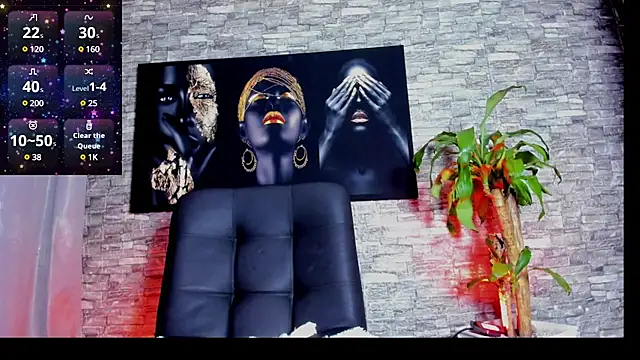 Snapshot of tommike chatting on January 26, 12:43 pm tommike online show from January 26, 12:43 pm