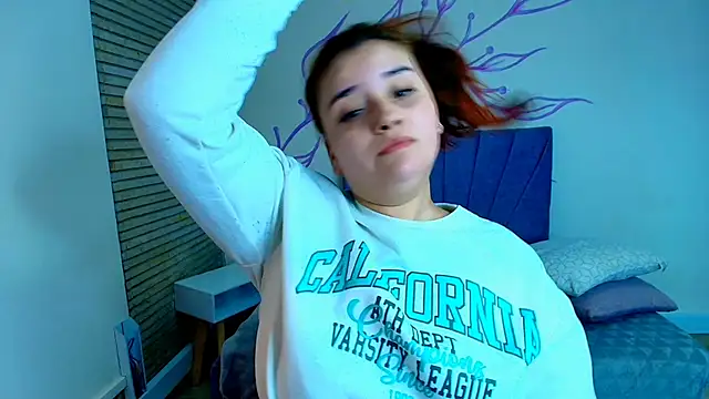 Snapshot of ZaraNolimits_ chatting on December 28, 8:04 pm ZaraNolimits online show from December 28, 8:04 pm