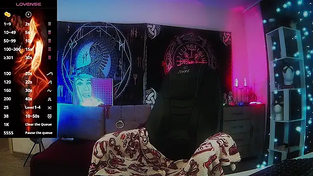 miss jenna lovee online show from April 22, 12:24 am