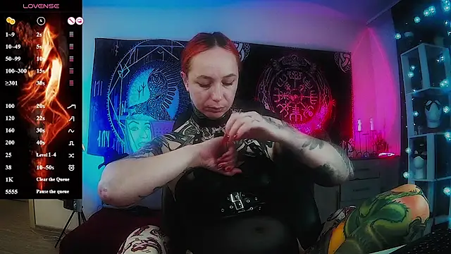 miss jenna lovee online show from April 24, 12:24 am