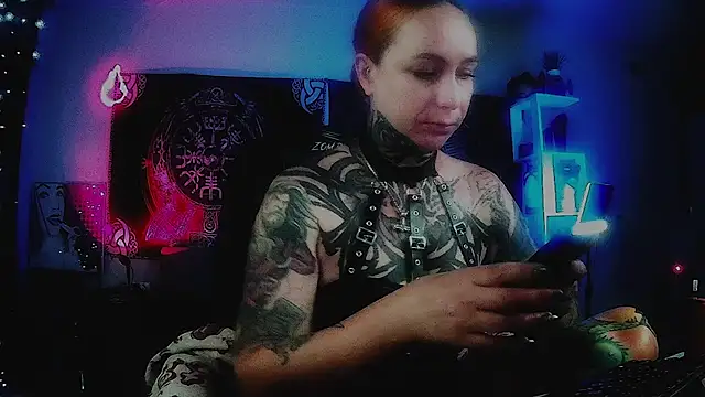 Snapshot of miss_jenna_lovee chatting on June 30, 12:44 am miss jenna lovee online show from June 30, 12:44 am
