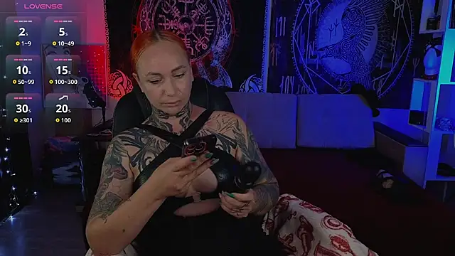 Snapshot of miss_jenna_lovee chatting on July 28, 1:01 am miss jenna lovee online show from July 28, 1:01 am