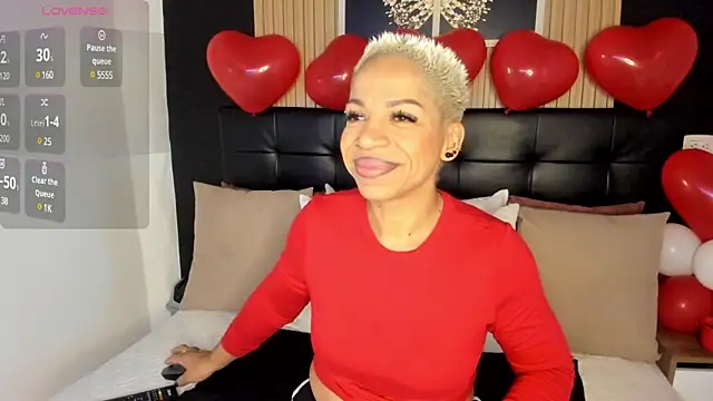 summer night  online show from February 18, 11:00 am