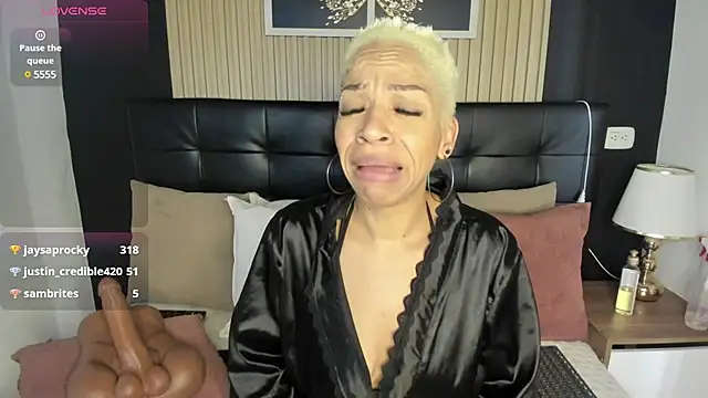 summer night  online show from February 26, 5:39 pm