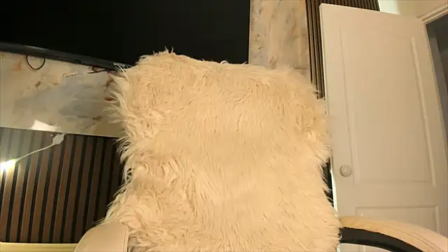 Snapshot of sally_009 chatting on September 25, 2:10 pm sally 009 online show from September 25, 2:10 pm