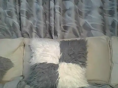 Chocolate queen2 online show from January 9, 8:24 am