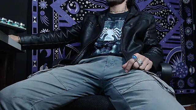 Dicaprioo  online show from February 7, 7:06 pm