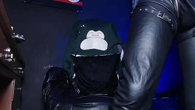 Dicaprioo  online show from February 18, 6:42 am