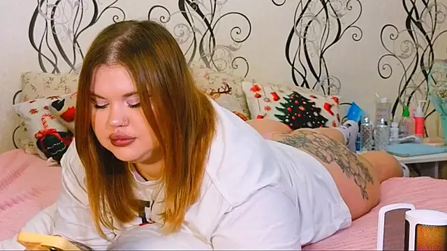 Snapshot of hi_im_Eva chatting on December 5, 4:58 pm hi im Eva online show from December 5, 4:58 pm