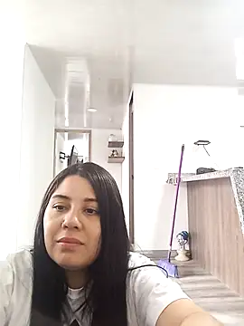 Snapshot of adan_eva960 chatting on October 4, 5:11 pm adan eva960 online show from October 4, 5:11 pm