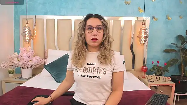 RubbyTaylor online show from April 21, 2:23 pm